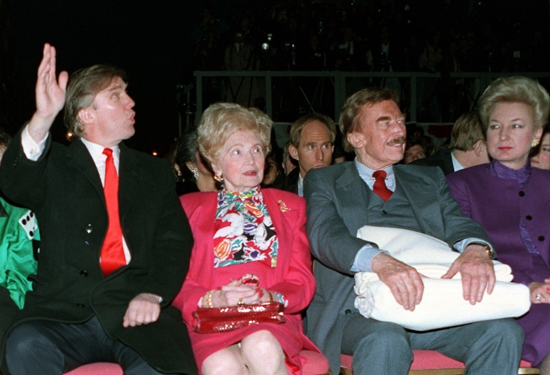 Donald Trump with his Mother Mary Anne Macleod Trump, Father Fred Trump and eldest sister Maryanne Trump.