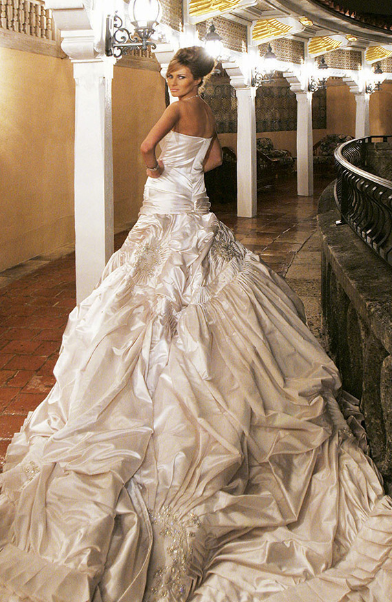 Inspiration 40 of Donald Trump Wife Melania Wedding Dress | cmaomaomemories