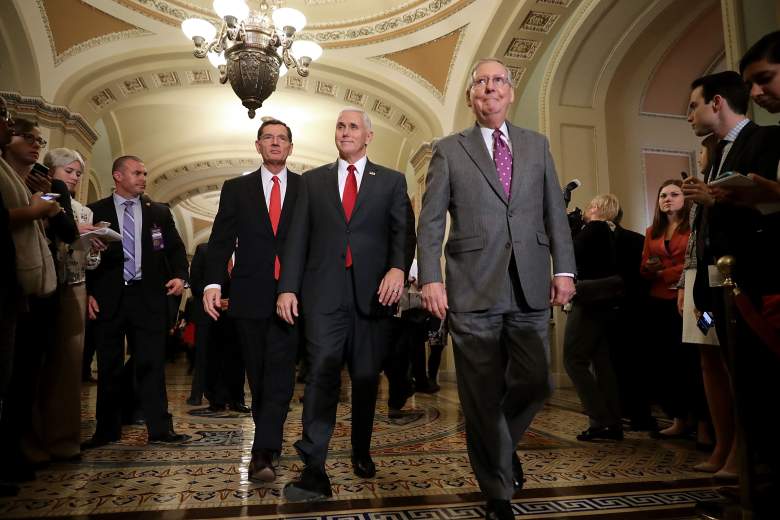Robert Lighthizer with vice president Mike Pence and Mitch McConell.