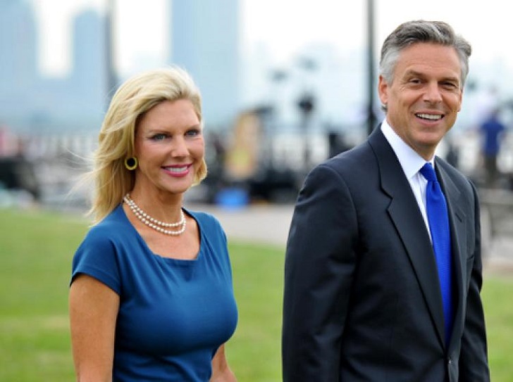 Jon Huntsman Jr along with his wife.